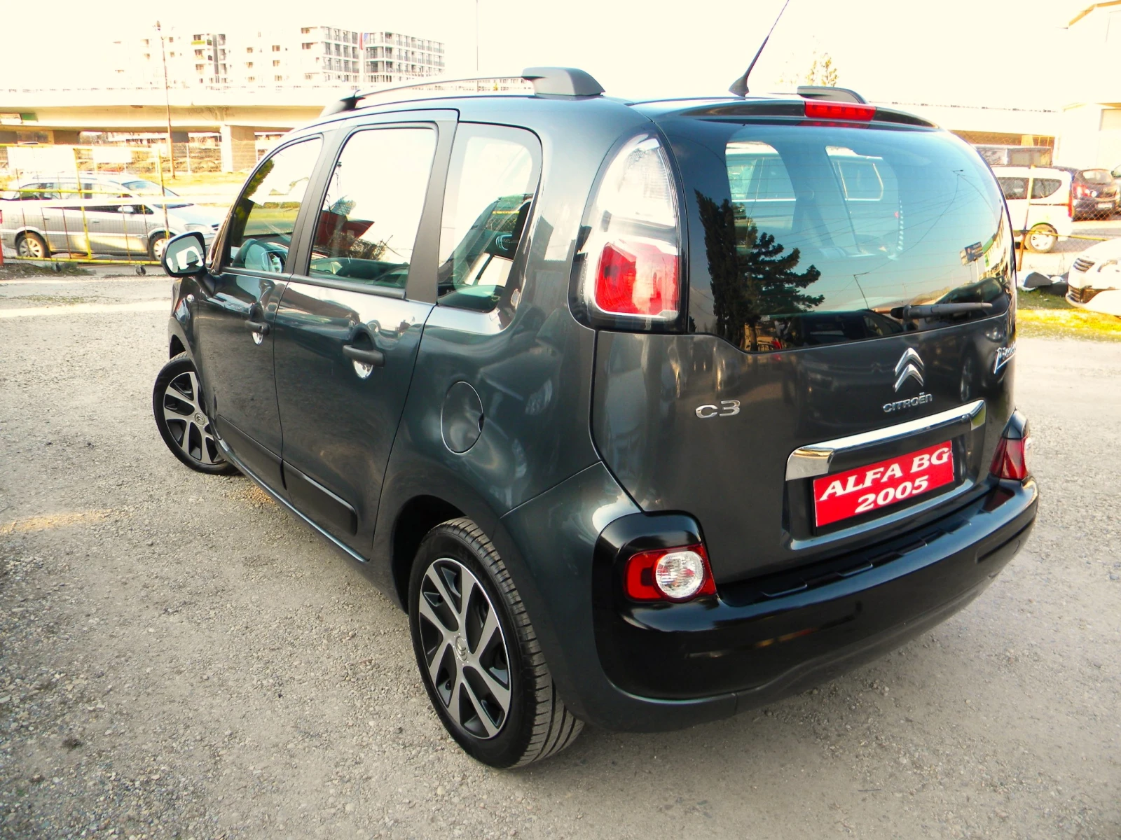 Citroen C3 Picasso 1.4* 140000km* КАТО НОВО* EURO5B, снимка 6 - Автомобили и джипове - 53124389