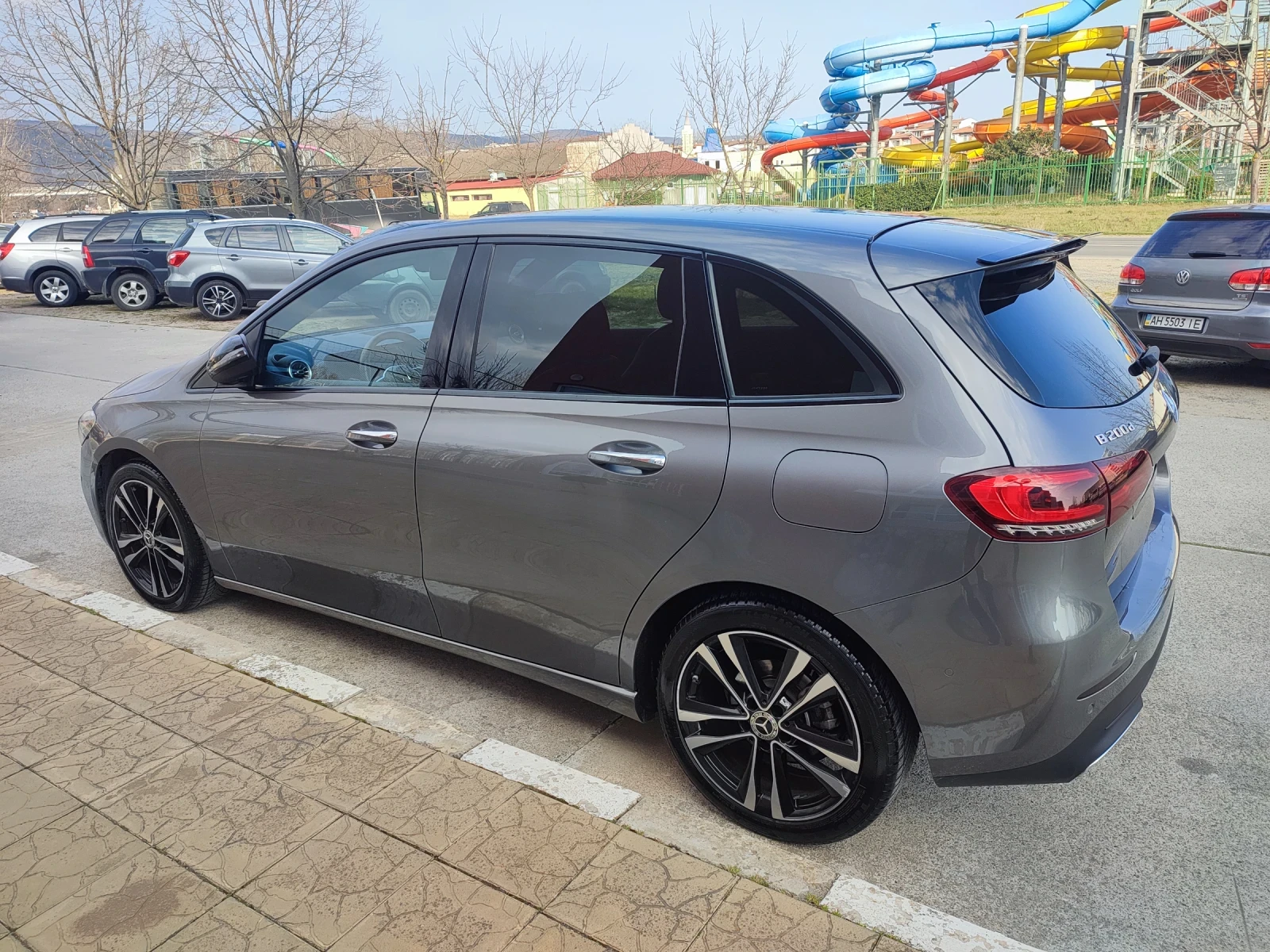 Mercedes-Benz GLA 200 Wide Digital* Ambient* Lane Assist* Full Led* , снимка 16 - Автомобили и джипове - 53211938