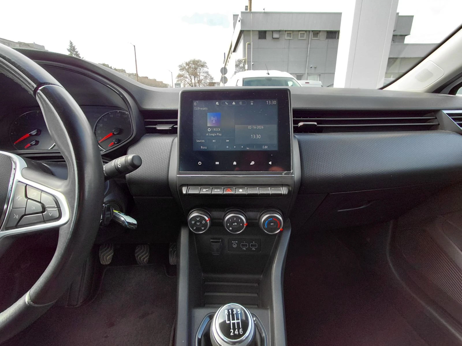 Renault Clio 1.0 TCe/91к.с/ZEN - изображение 10