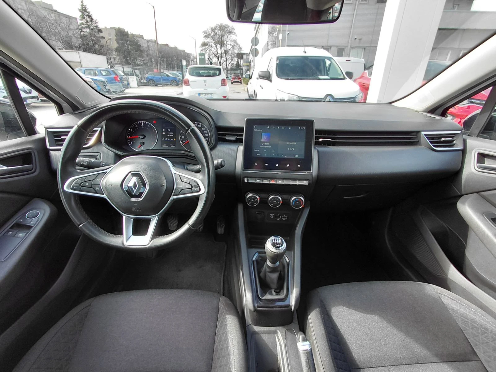 Renault Clio 1.0 TCe/91к.с/ZEN - изображение 8