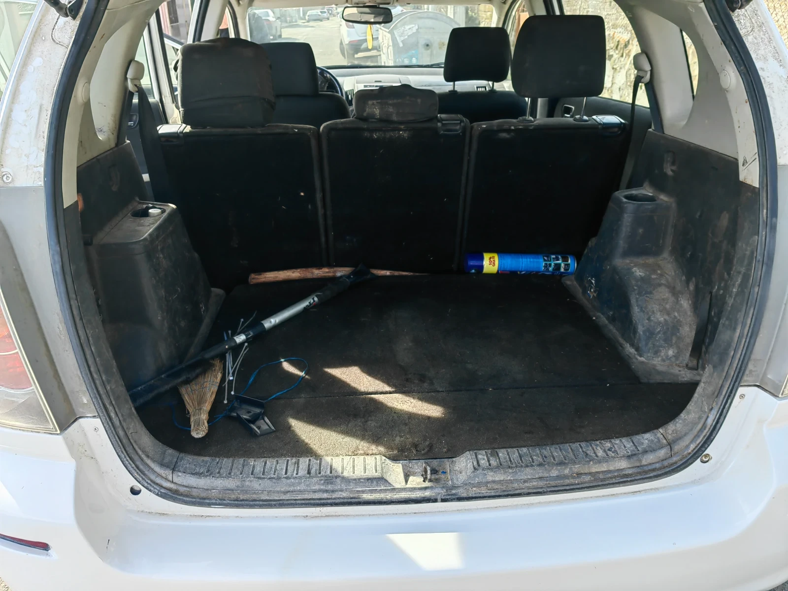 Toyota Corolla verso 1.6vvti - изображение 6