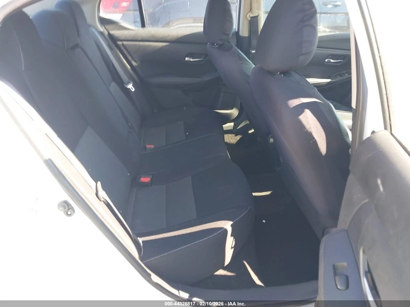 Nissan Sentra 2.0l Sv Xtronic Cvt, снимка 8 - Автомобили и джипове - 53807790