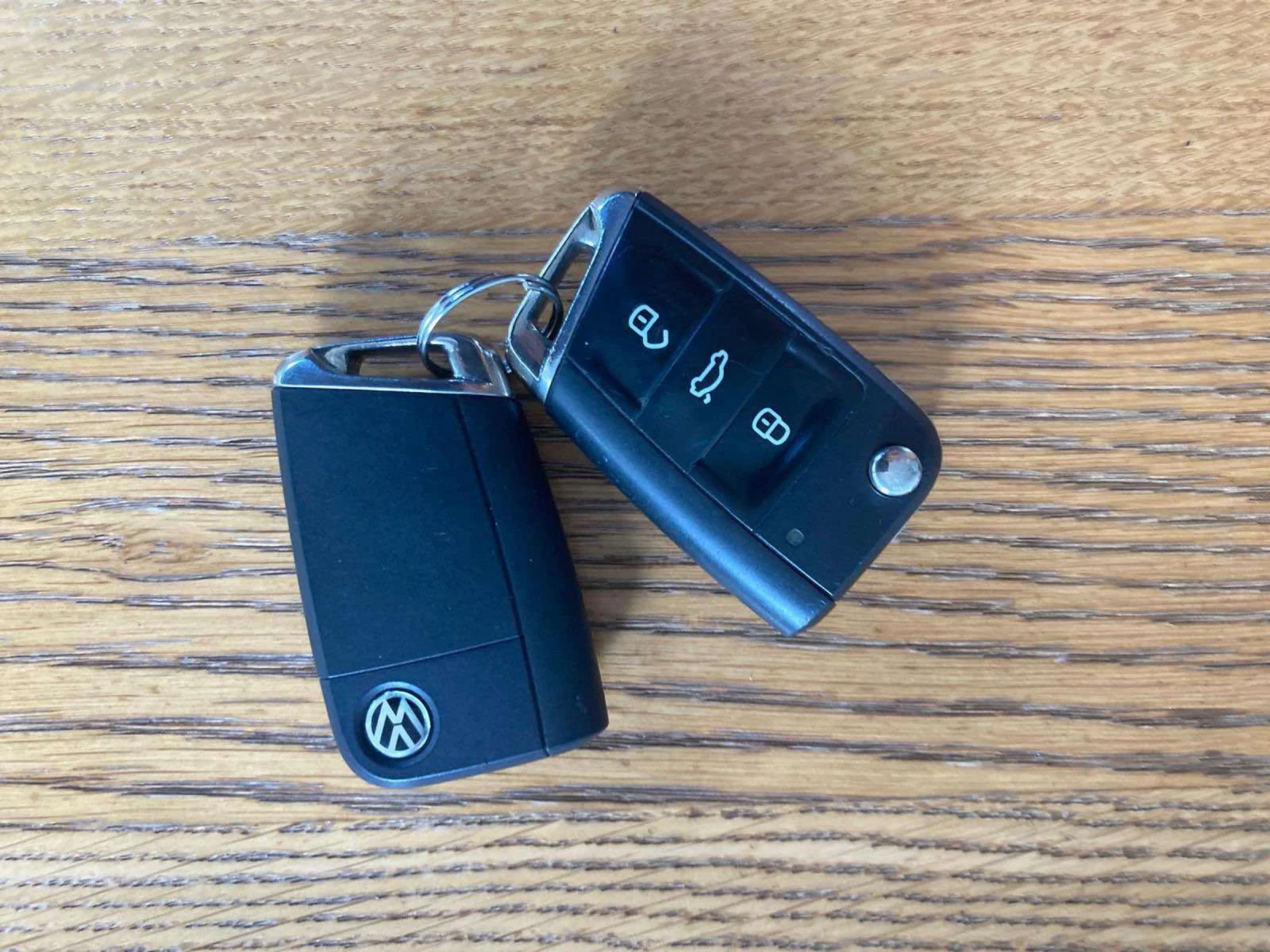 VW Golf 2.0 TDI 4 MOTION, снимка 8 - Автомобили и джипове - 53999521