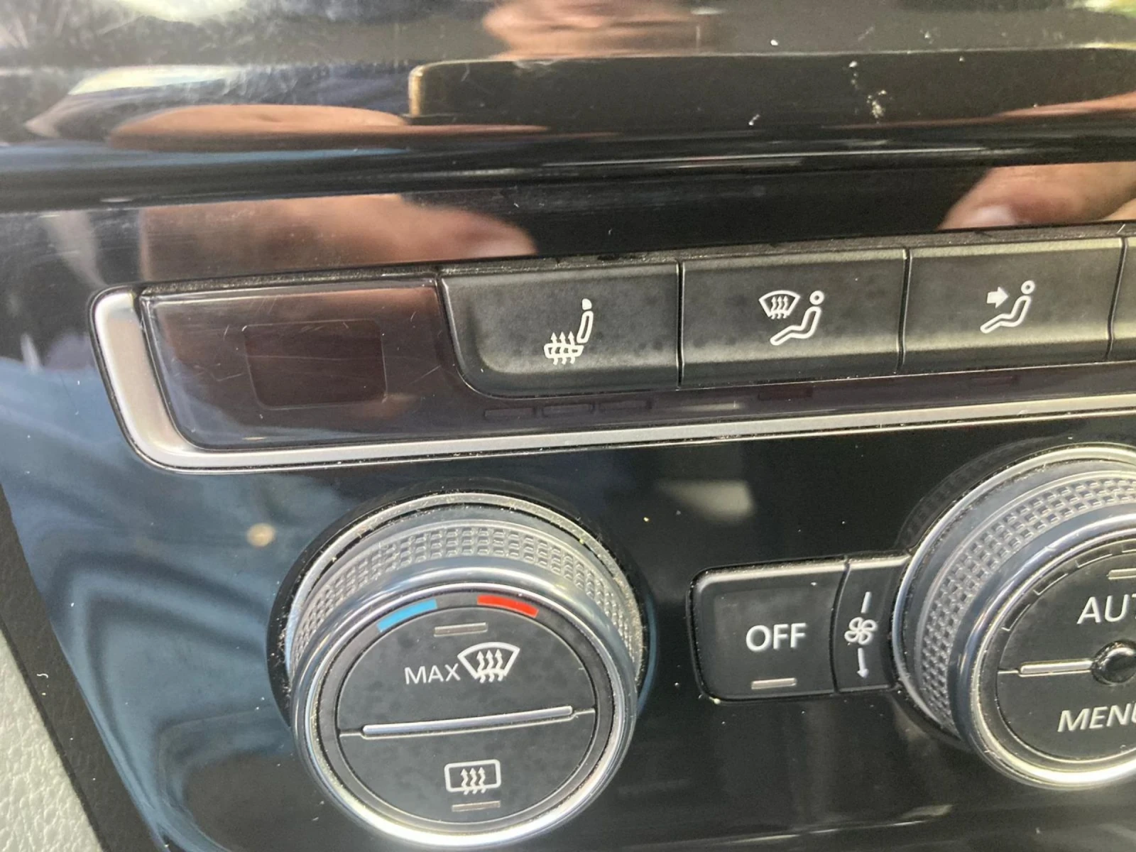 VW Golf 2.0 TDI 4 MOTION, снимка 15 - Автомобили и джипове - 53999521