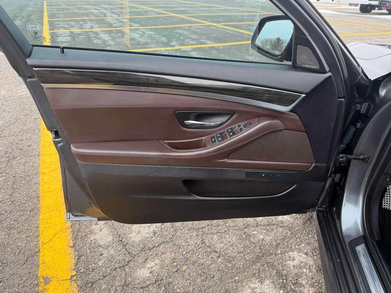 BMW 535 М ПАКЕТ/xDrive/CARFAX/2 Ключа/Панорама/Подгрев, снимка 11 - Автомобили и джипове - 54034349