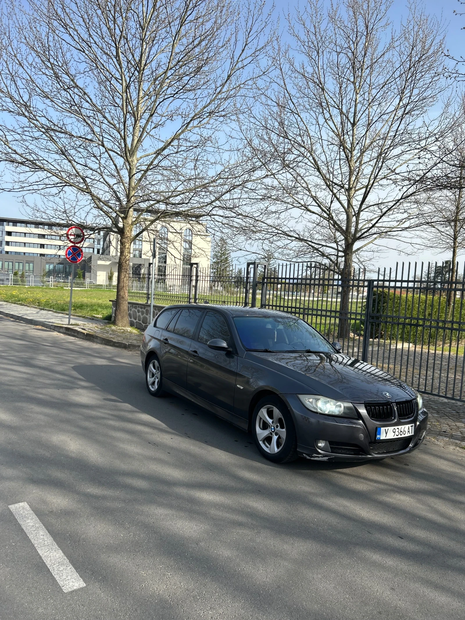 BMW 320, снимка 4 - Автомобили и джипове - 54194443