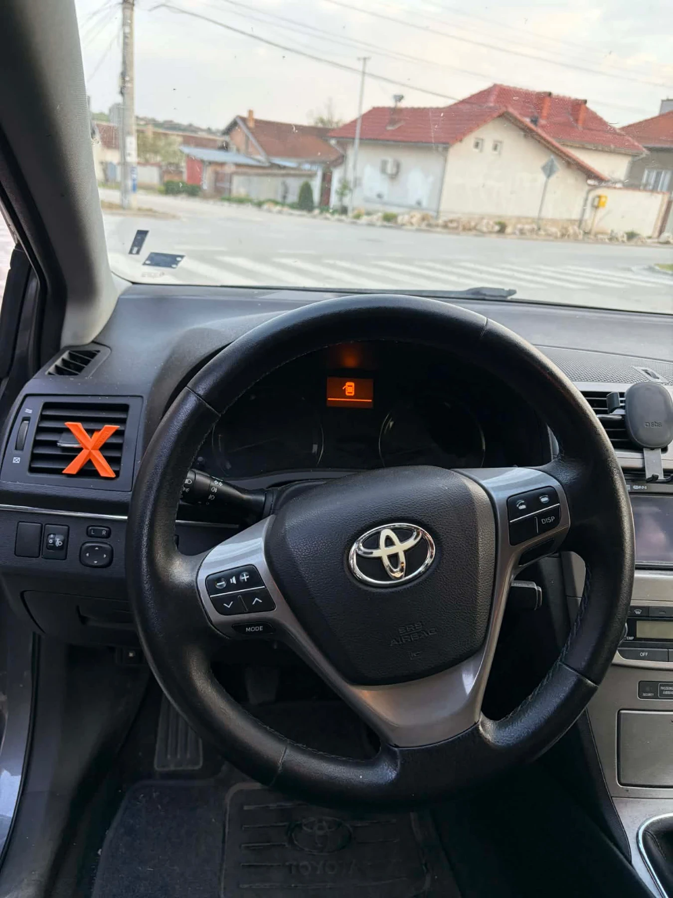Toyota Avensis, снимка 5 - Автомобили и джипове - 54194974