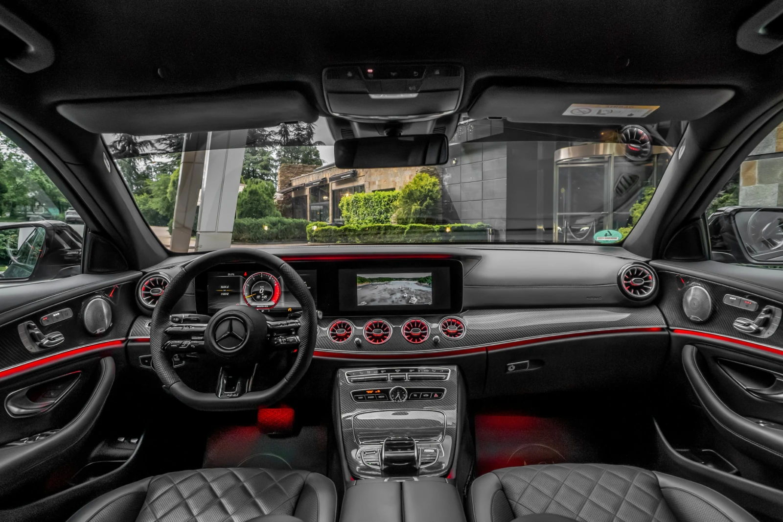 Mercedes-Benz E 450 4MATIC* BRABUS LIMITED* 430HP* DESIGNO* 3xTV* MASS, снимка 13 - Автомобили и джипове - 54638388