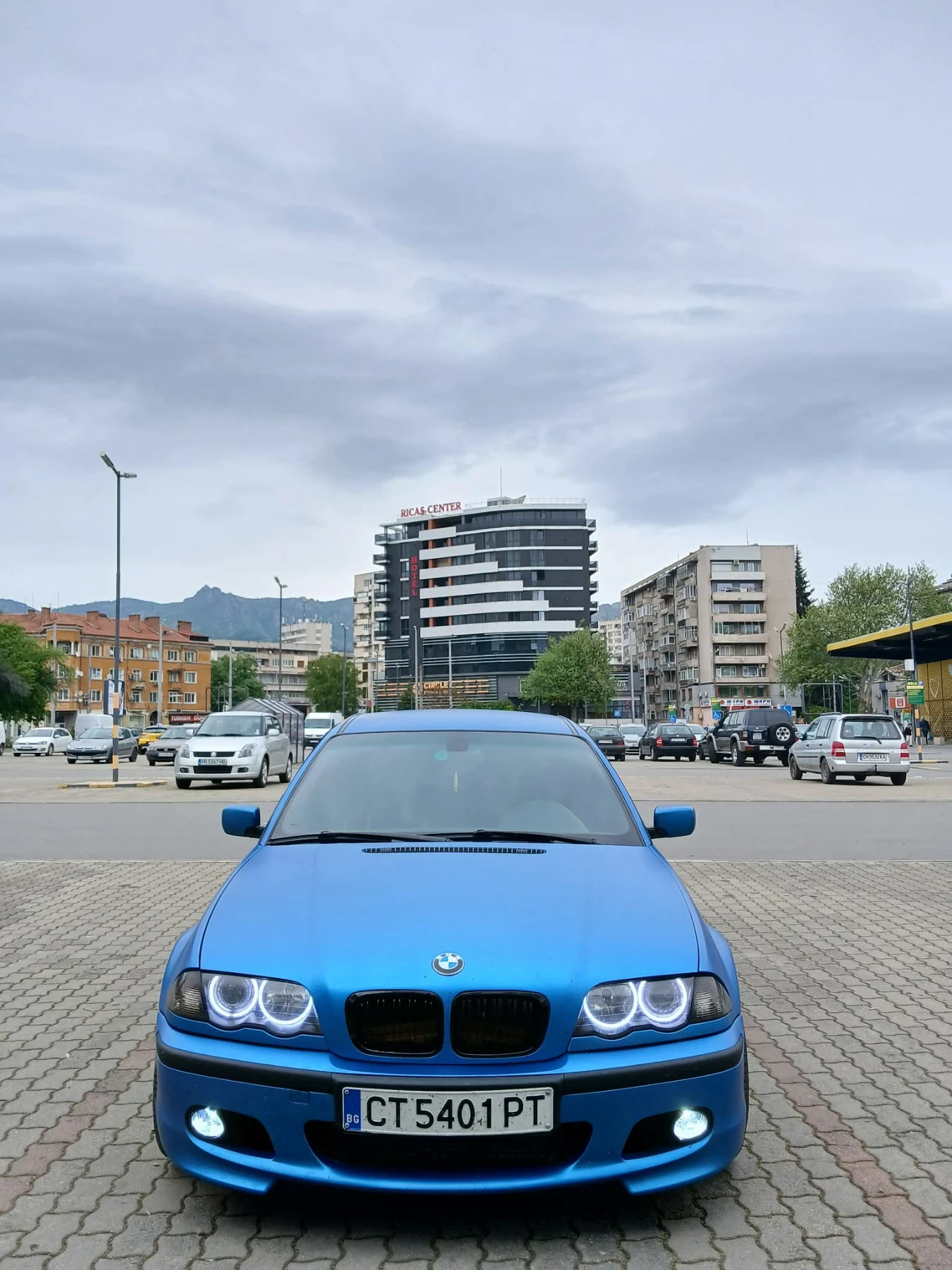 BMW 320 320d