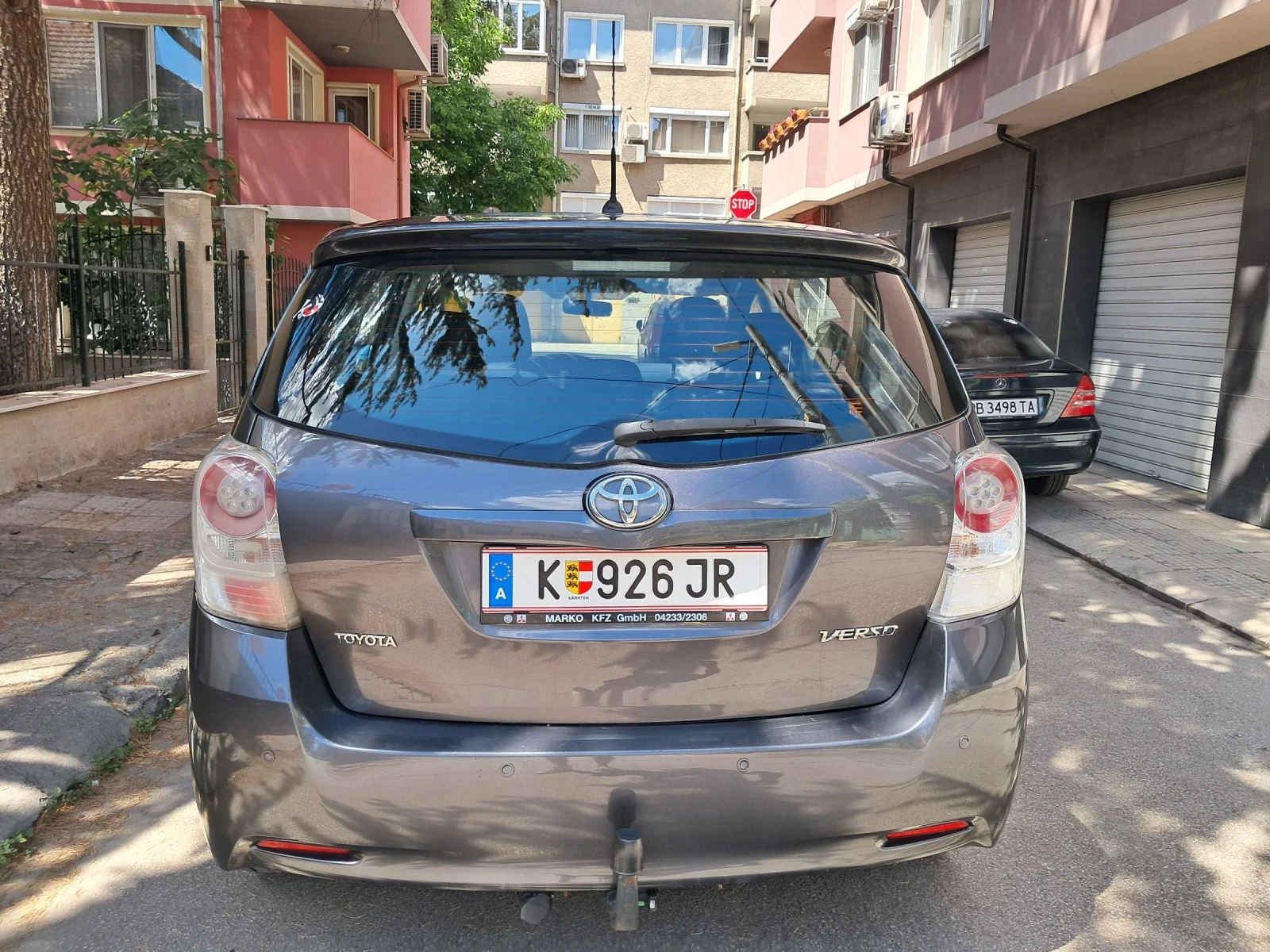 Toyota Verso 2.0 d4-d 126k, снимка 6 - Автомобили и джипове - 54799080