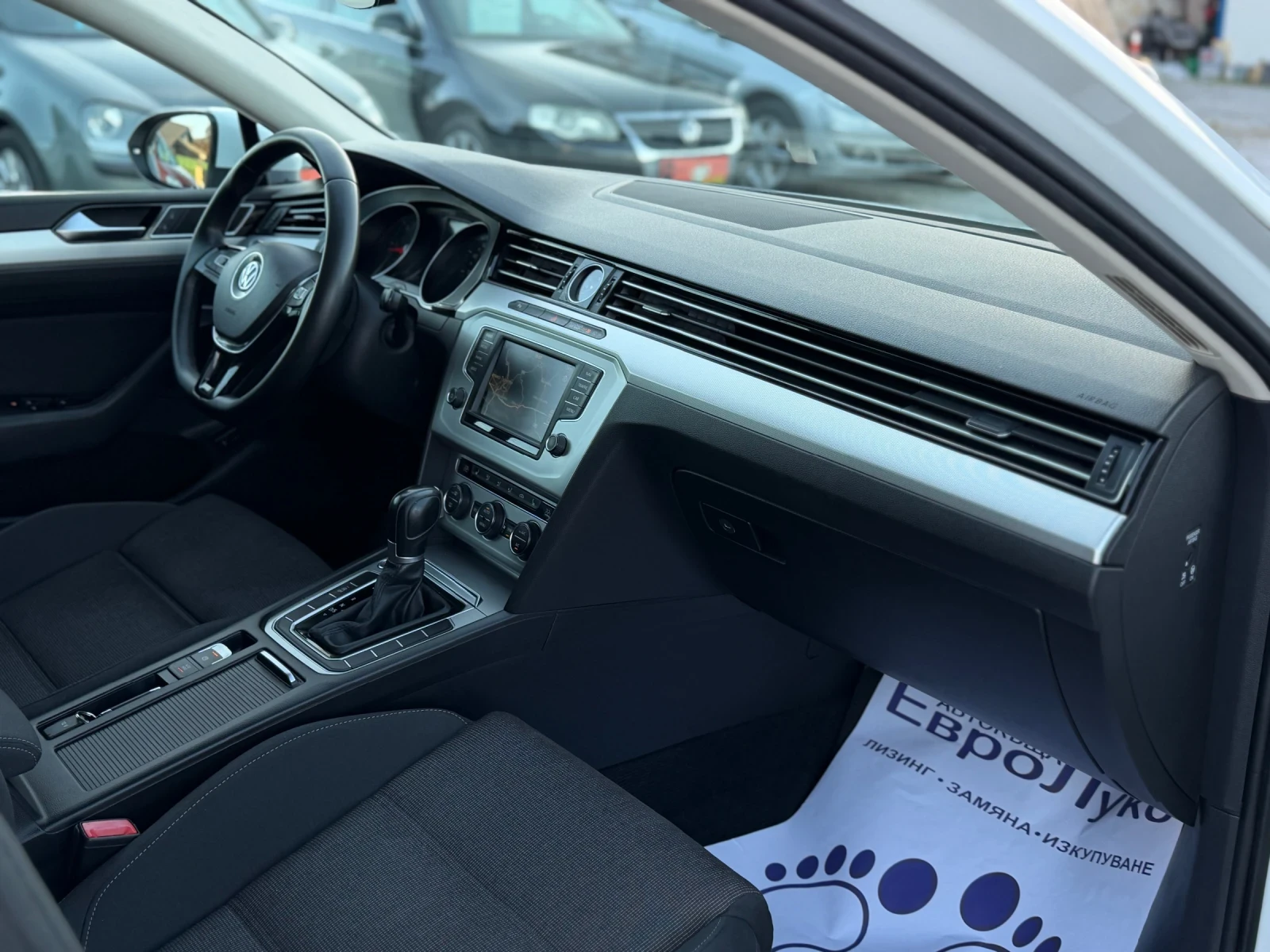VW Passat 2.0TDI 150кс DSG-6 НАВИ МАСАЖ ПОДГРЕВ , снимка 15 - Автомобили и джипове - 55000056
