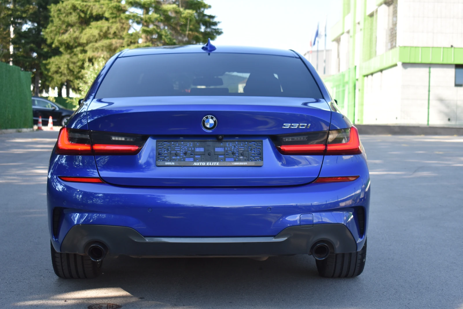 BMW 330 M-SPORT/LAZER/HUD/360kamera/HARMAN/УНИКАЛНО!!!, снимка 4 - Автомобили и джипове - 55003601