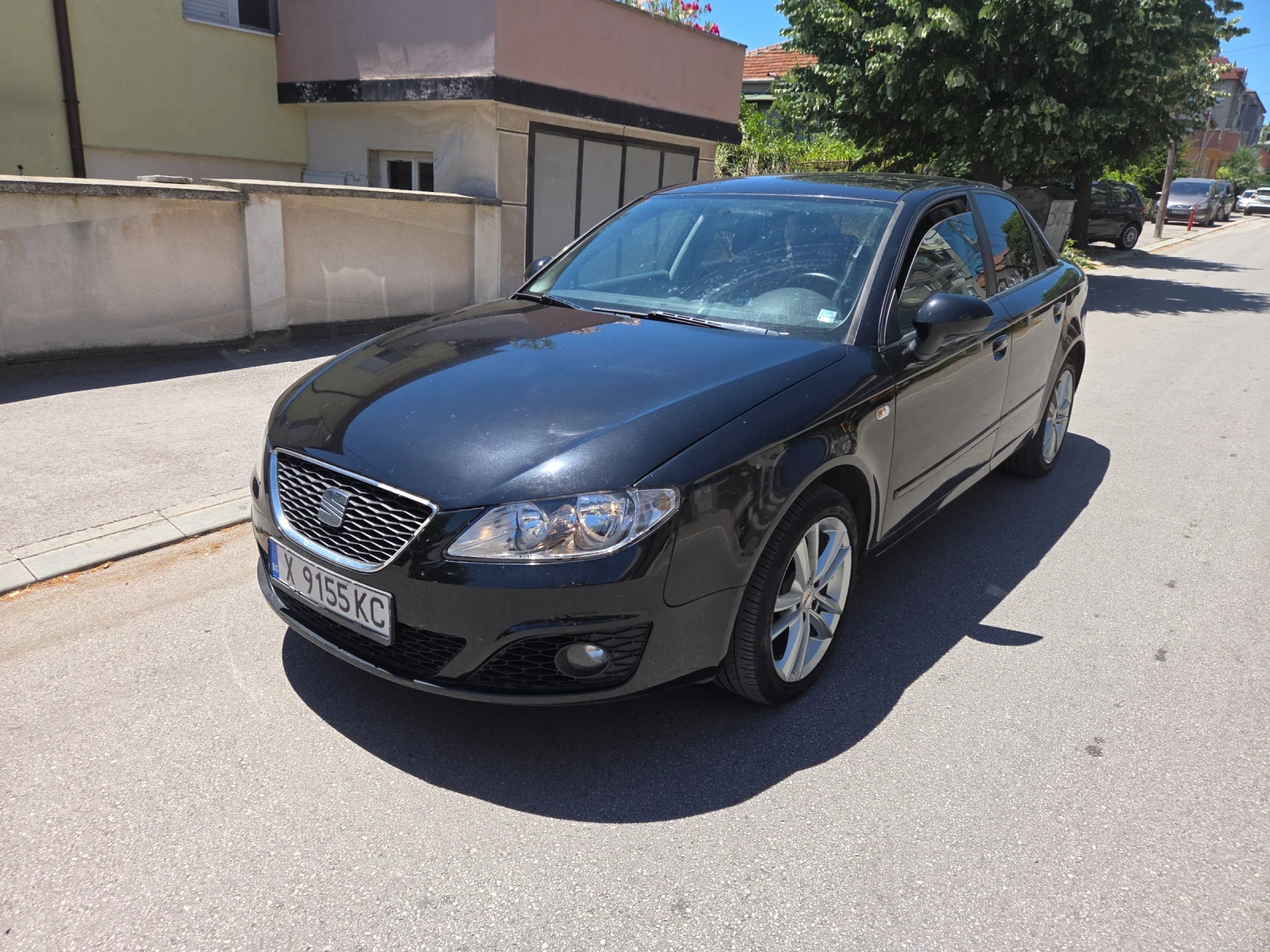 Seat Exeo 2.0TDI, снимка 2 - Автомобили и джипове - 55081251