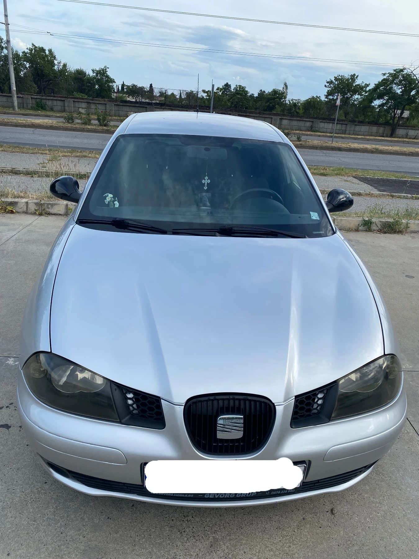 Seat Ibiza, снимка 2 - Автомобили и джипове - 55211715