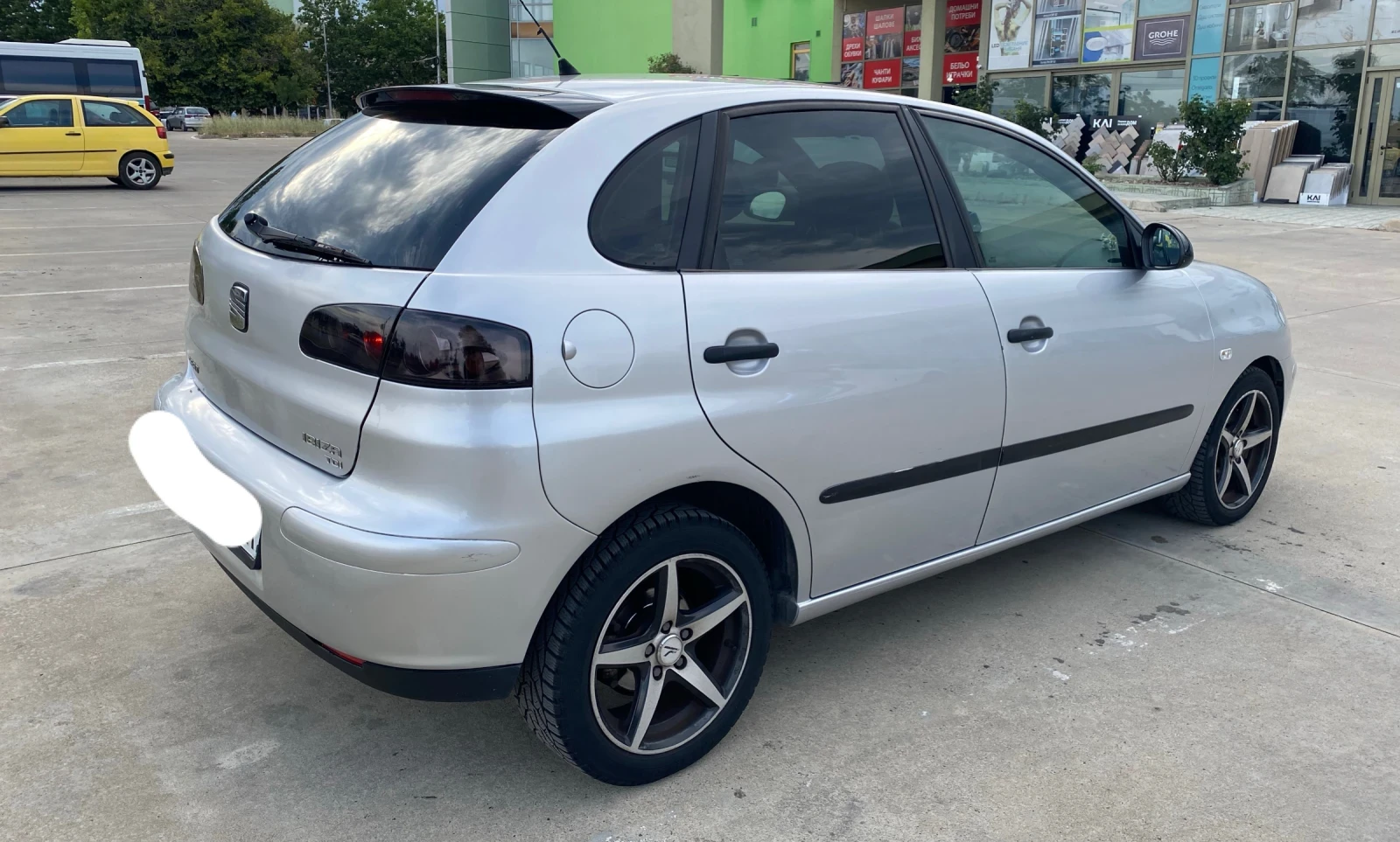 Seat Ibiza, снимка 7 - Автомобили и джипове - 55211715