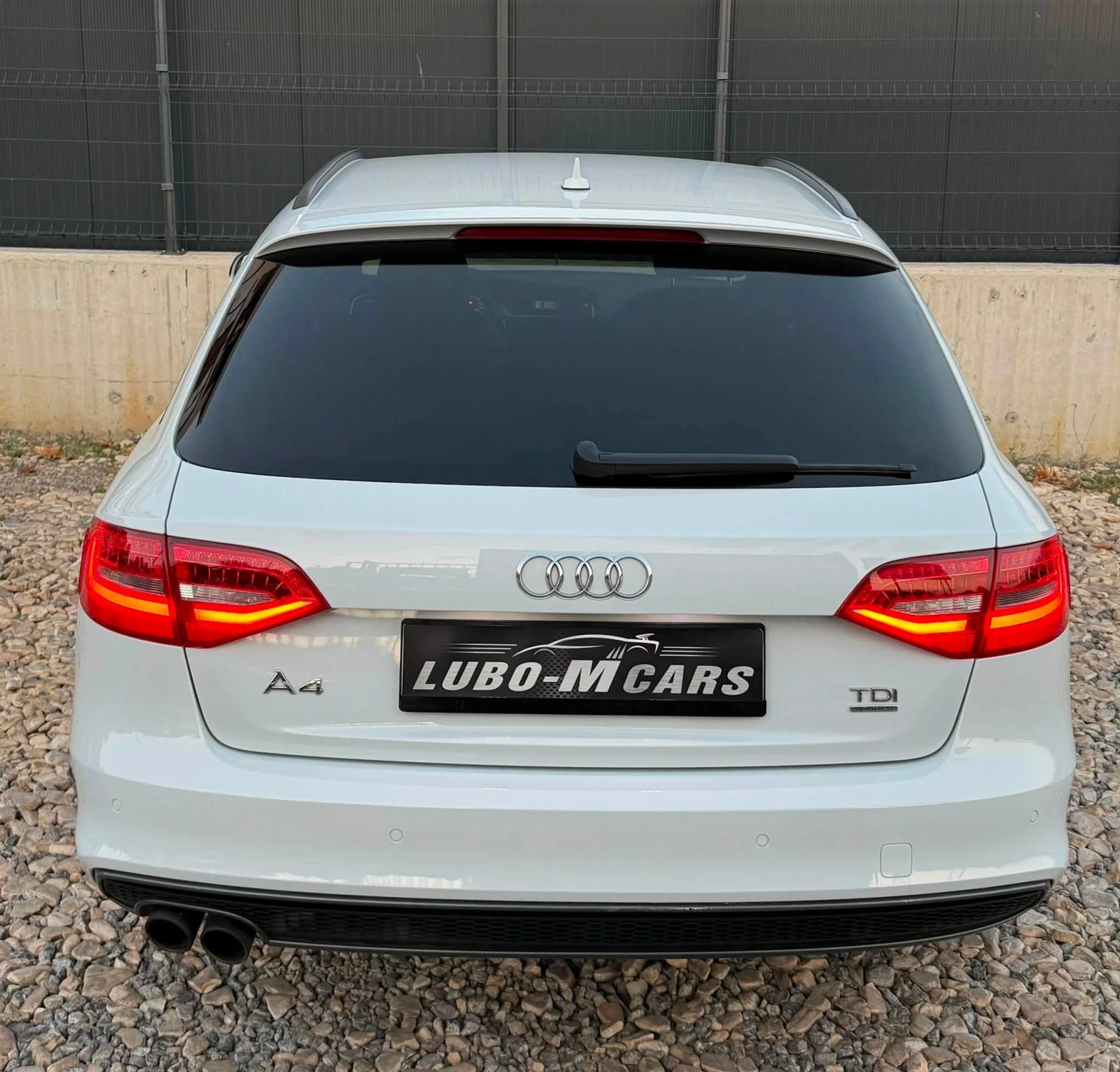 Audi A4 2.0TDI* 177* Quattro* S-LINE* S-TRONIC* , снимка 9 - Автомобили и джипове - 55679627