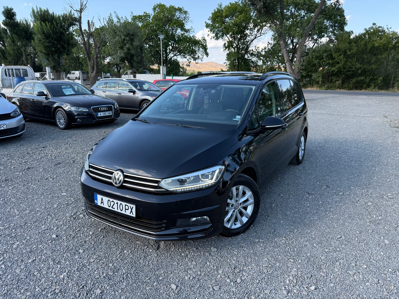 VW Touran 2.0TDI-150к.с. Автоматик