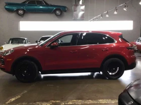 Porsche Cayenne AWD  CARFAX, снимка 2