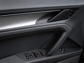 Porsche Cayenne Coupe Electric, снимка 12