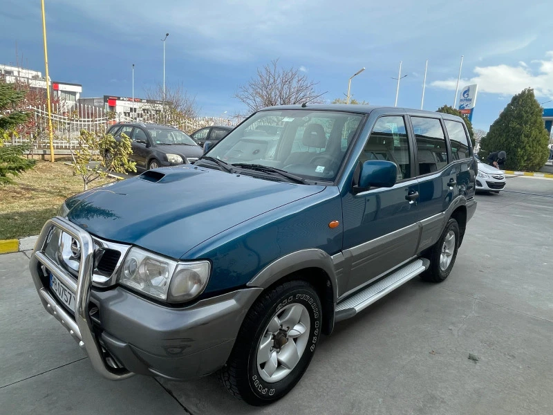 Nissan Terrano, снимка 1 - Автомобили и джипове - 48671490