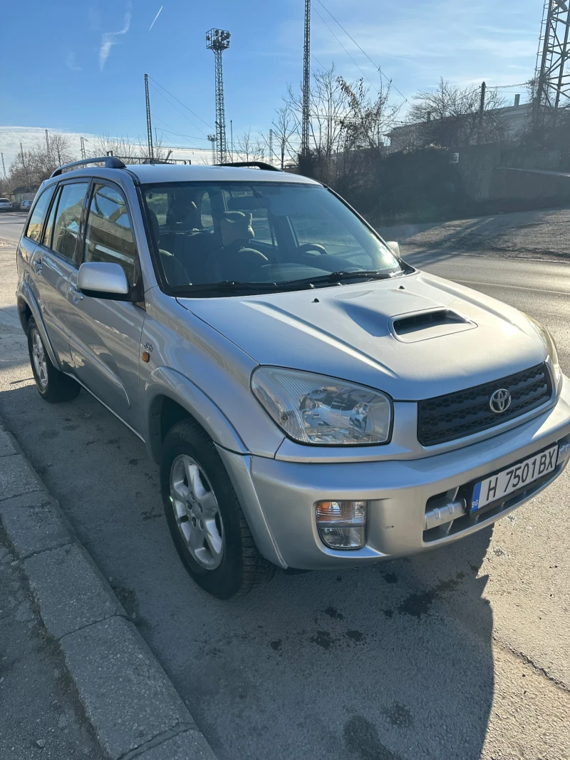 Toyota Rav4, снимка 5 - Автомобили и джипове - 48448138