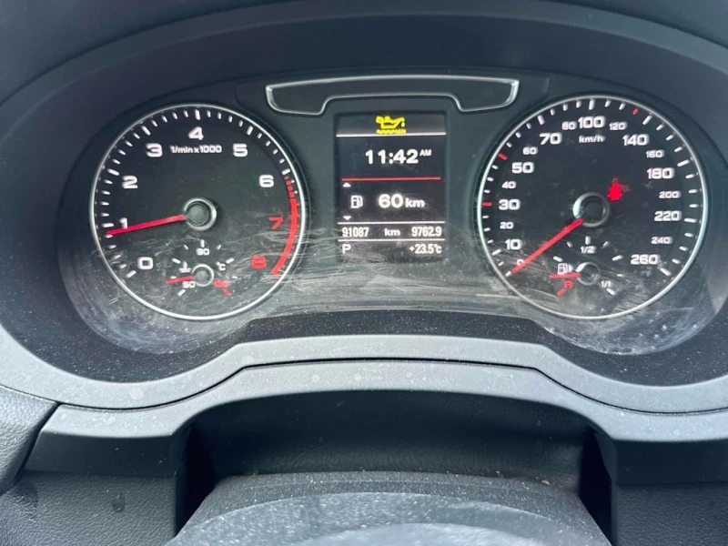 Audi Q3 * Progressiv * CARFAX * БЕЗ ПЪРВОНАЧАЛНА ВНОСКА, снимка 8 - Автомобили и джипове - 52744797