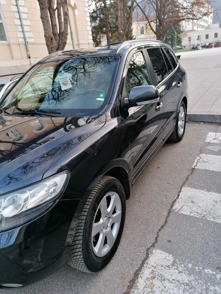 Hyundai Santa fe, снимка 6 - Автомобили и джипове - 27409439