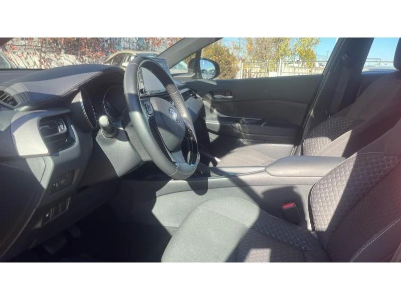 Toyota C-HR 1.8 HYB 2WD CVT ORANGE EDITION, снимка 12 - Автомобили и джипове - 49387061