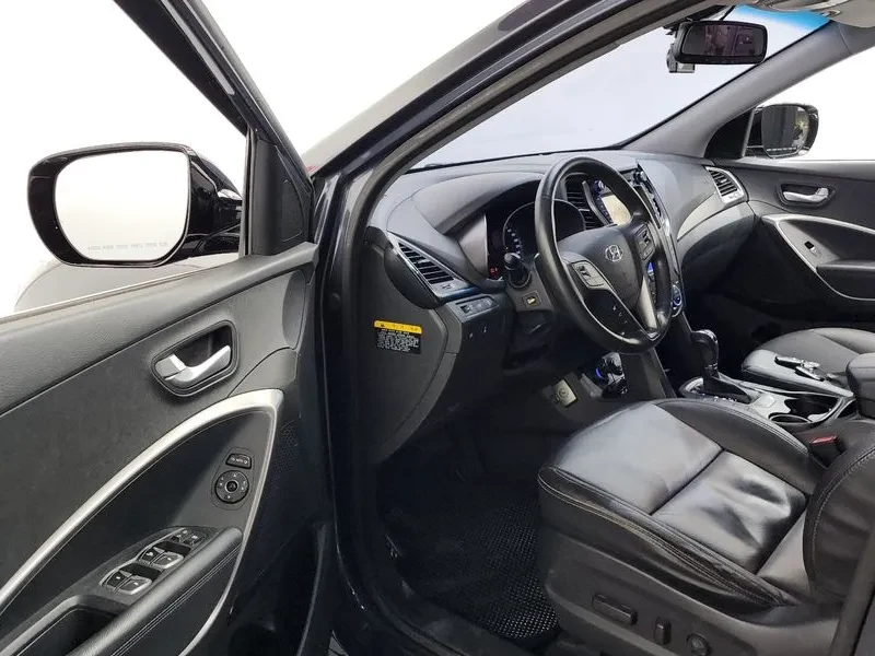 Hyundai Santa fe 2.0 CRDi 4WD - САМО 30% АВАНС, снимка 10 - Автомобили и джипове - 56159119