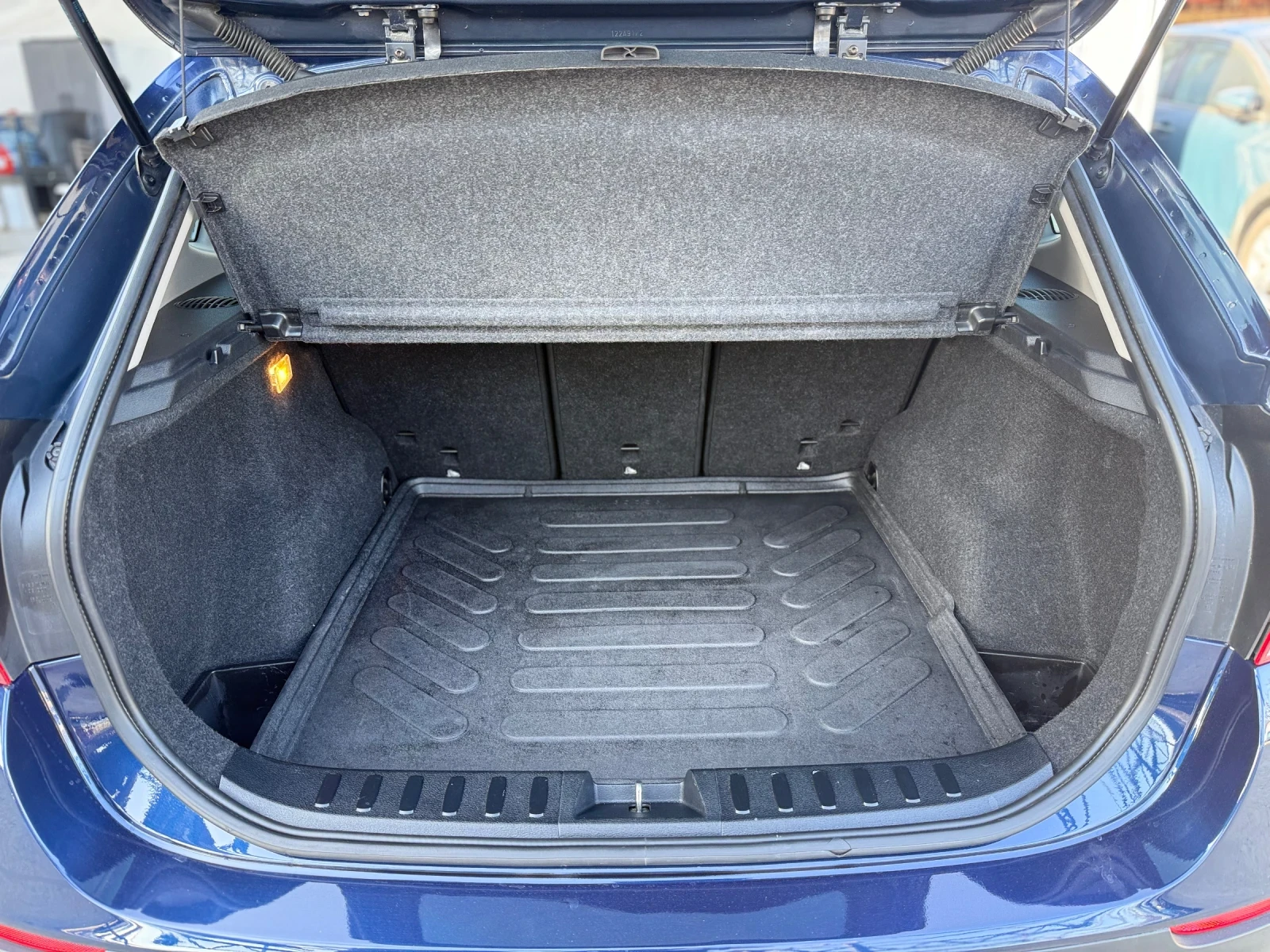 BMW X1 2.8i 245hp. Xdrive , CARPLAY, СОБСТВЕН ЛИЗИНГ/БАРТ, снимка 14 - Автомобили и джипове - 53863856