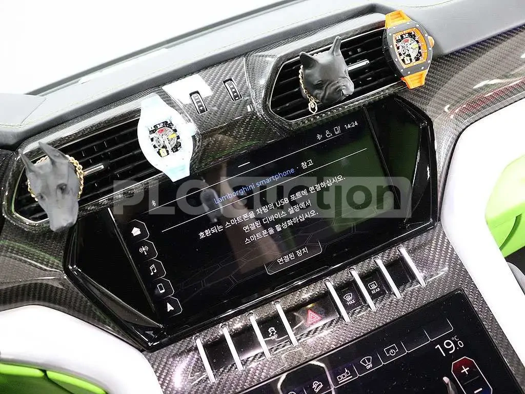 Lamborghini Urus V8 ЧИСТА ИСТОРИЯ* КРАЙНА ЦЕНА, снимка 13 - Автомобили и джипове - 53916350