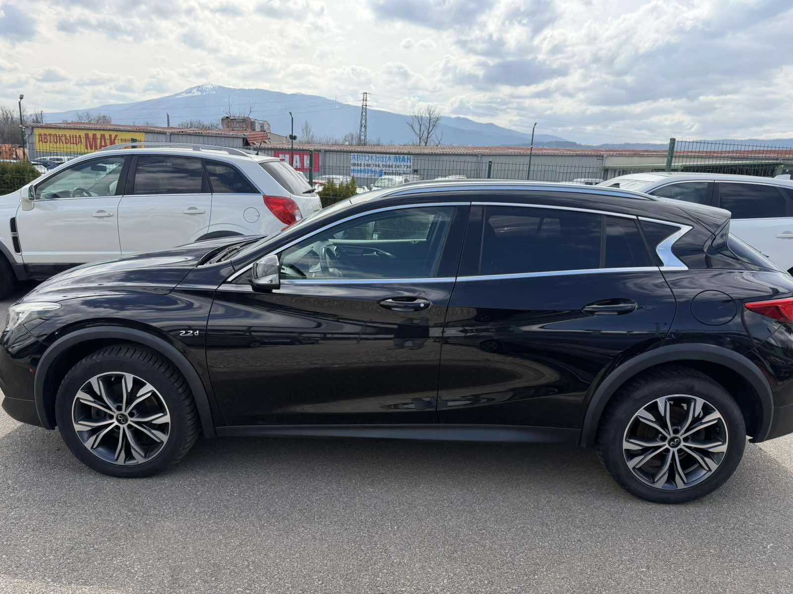 Infiniti Fx 30 2.2TDI, снимка 4 - Автомобили и джипове - 53981181