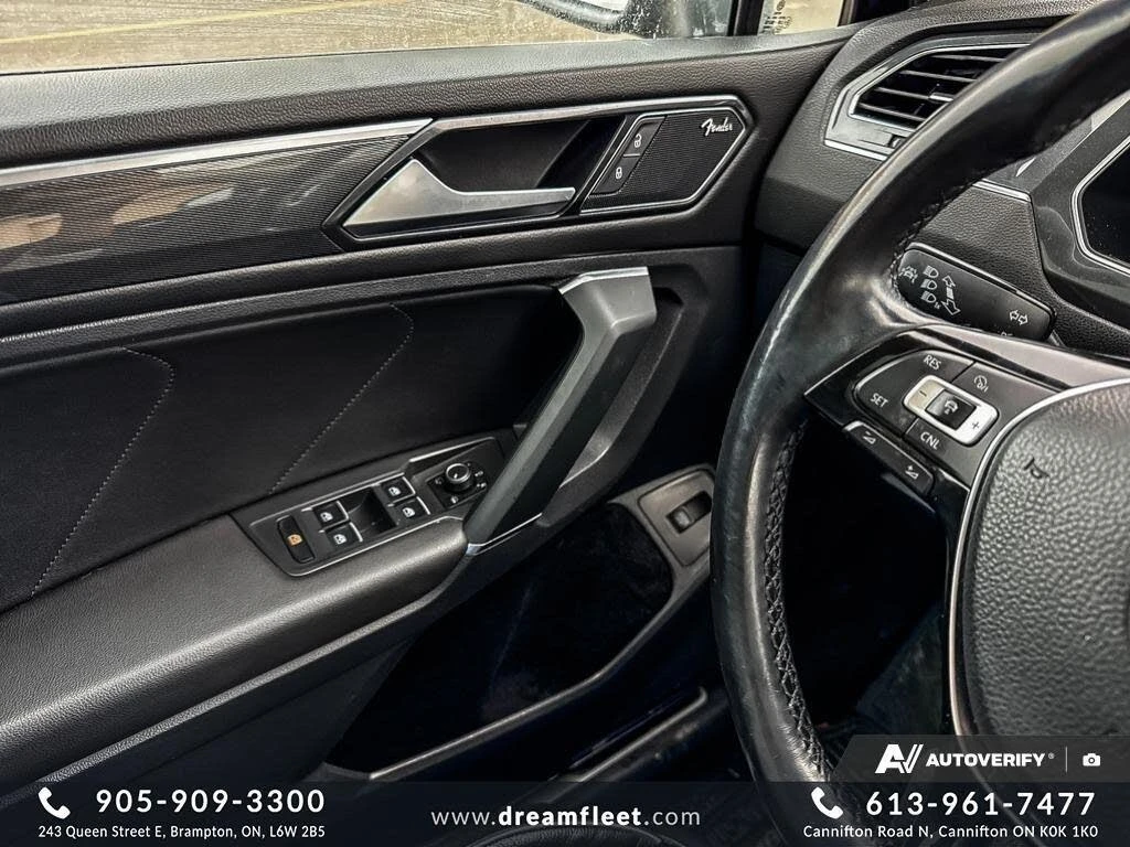 VW Tiguan Highline* 4Motion* Кредит* (ЦЕНА ДО БГ), снимка 16 - Автомобили и джипове - 54204657