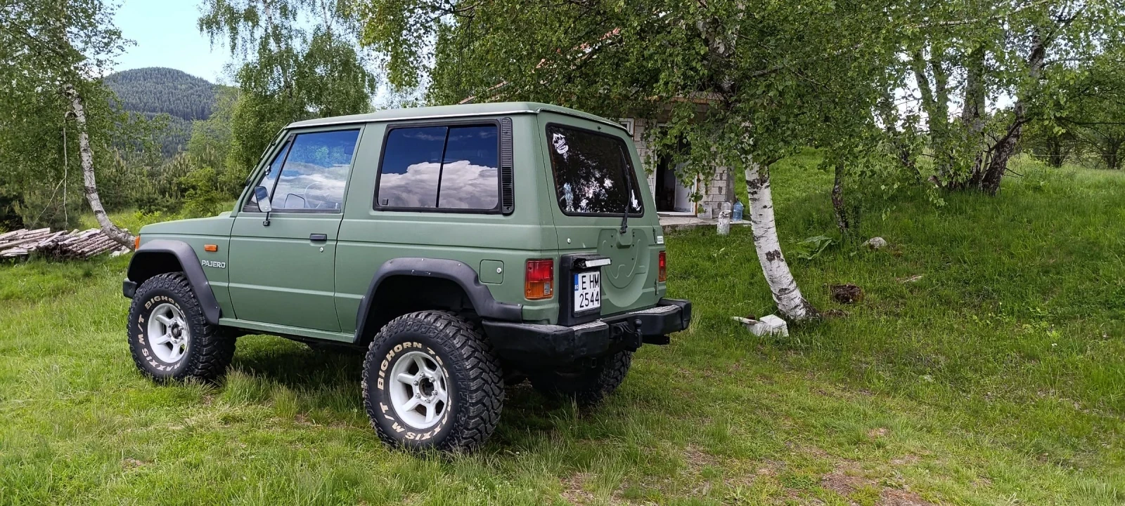 Mitsubishi Pajero 2.5 , снимка 3 - Автомобили и джипове - 54744013