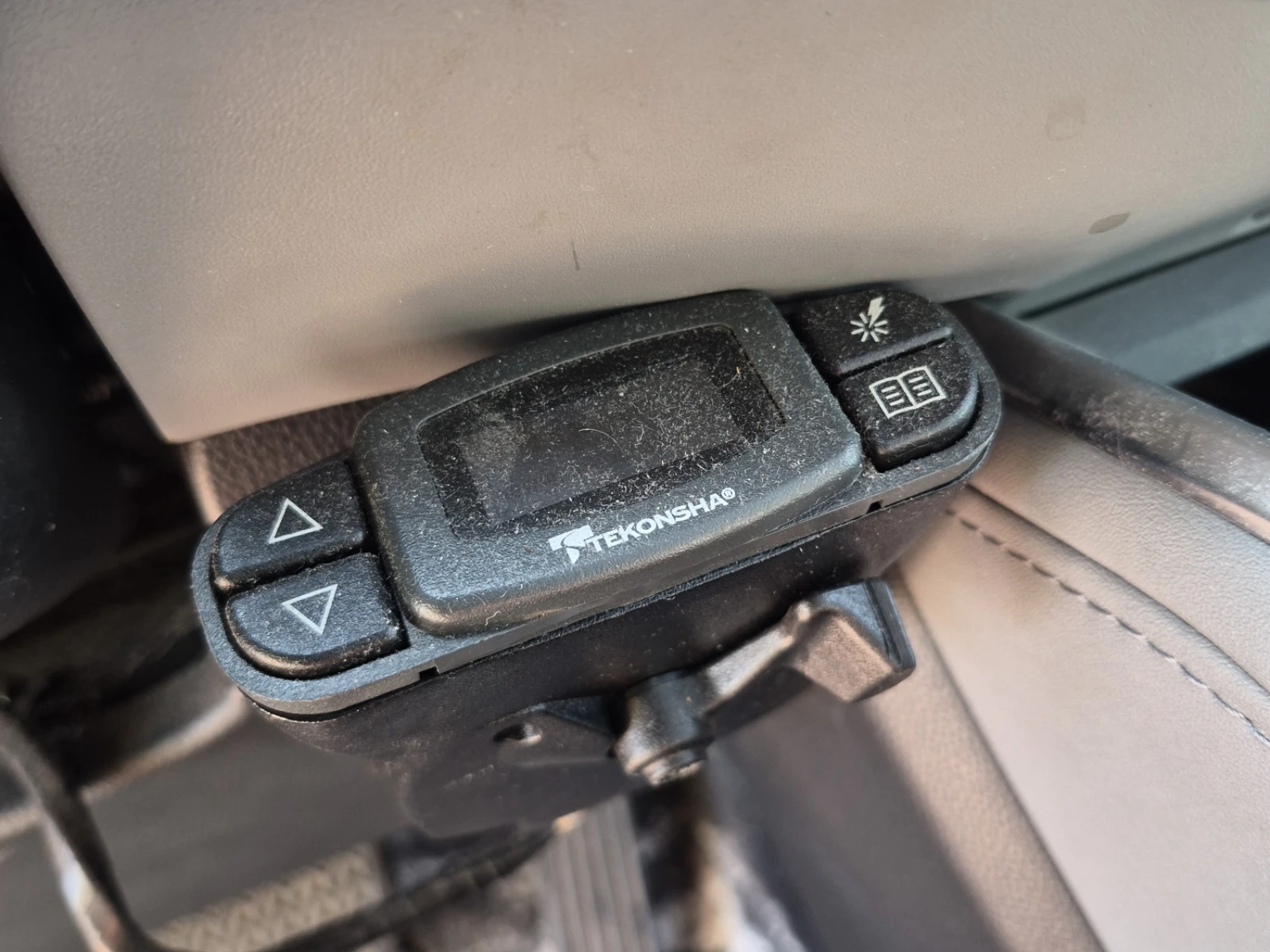 Toyota Highlander LIMITED, снимка 14 - Автомобили и джипове - 54858615