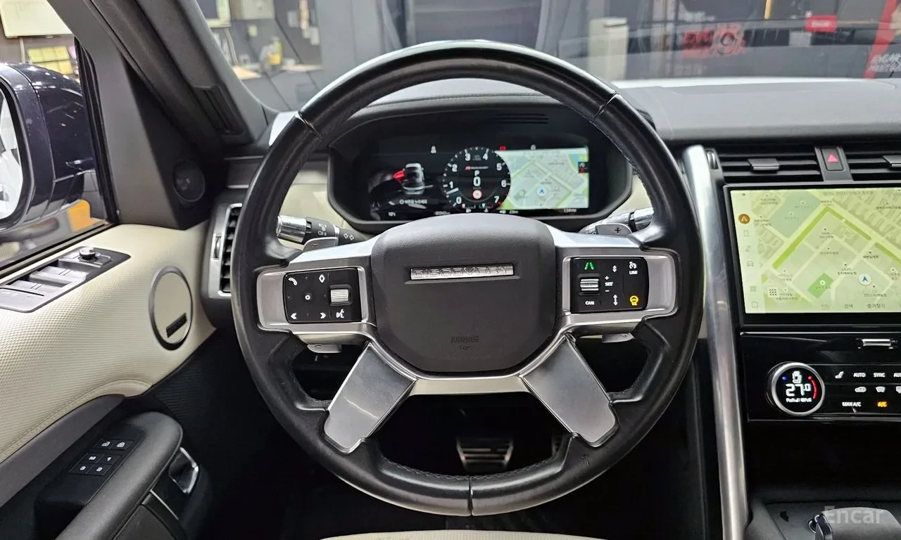 Land Rover Discovery 5 P360 R-Dynamic SE| AWD| LEATHER| PANORAMA, снимка 13 - Автомобили и джипове - 55230684