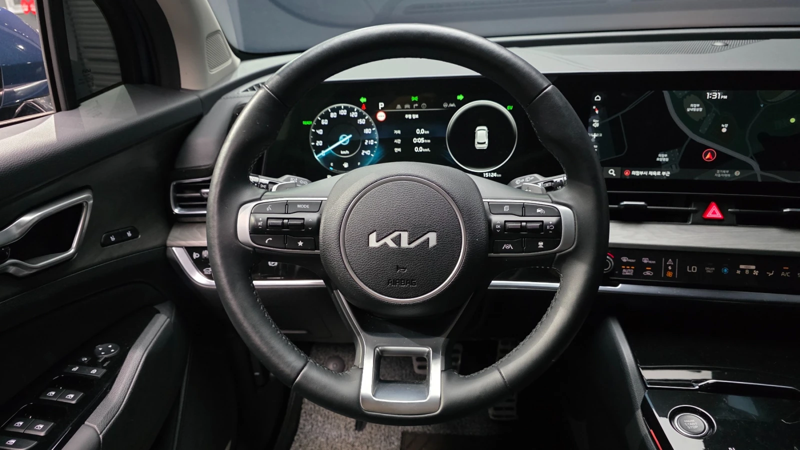 Kia Sportage Hybrid Signature 4WD, снимка 6 - Автомобили и джипове - 56046379