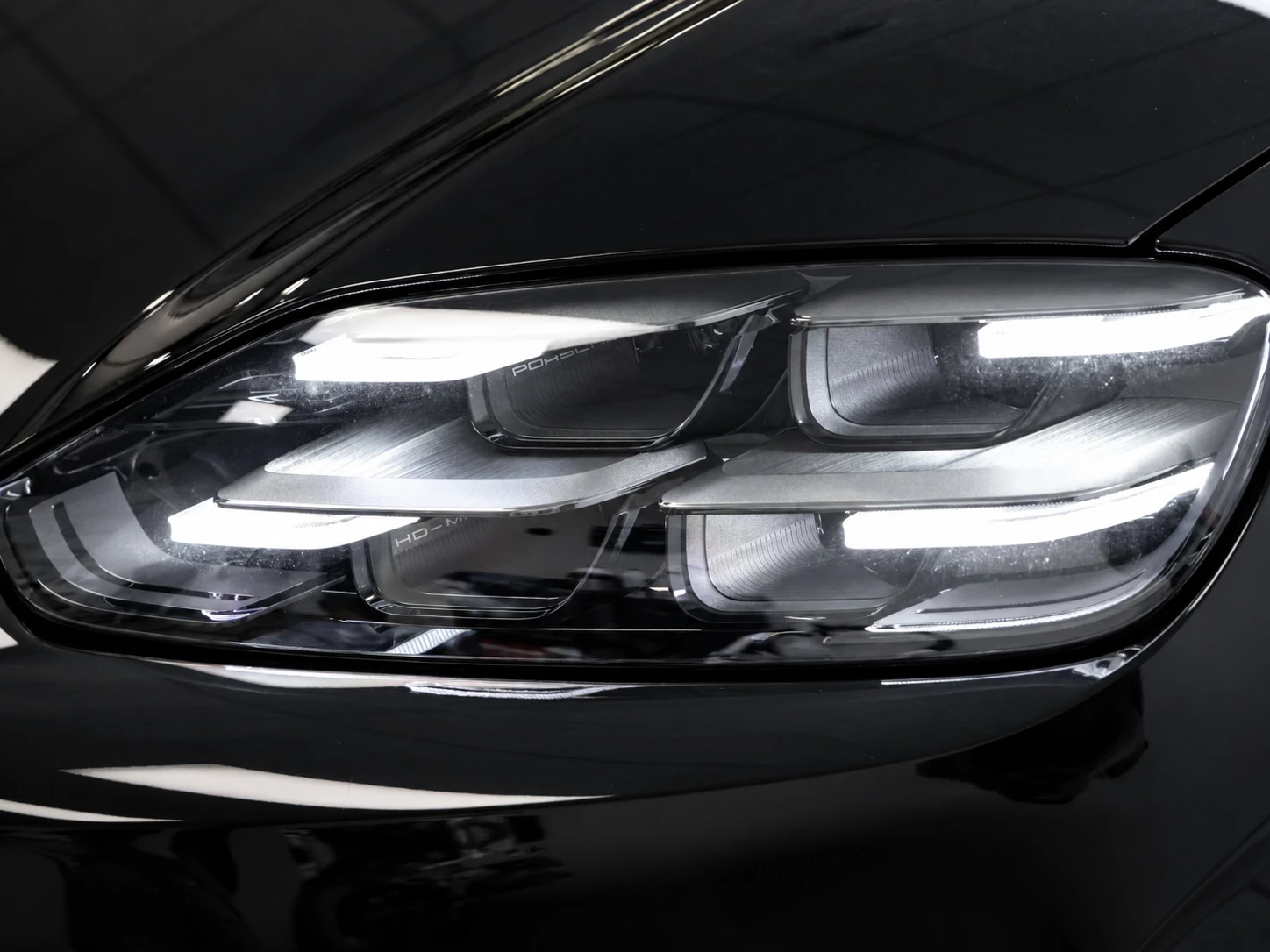 Porsche Cayenne Coupe Electric, снимка 8 - Автомобили и джипове - 56552711