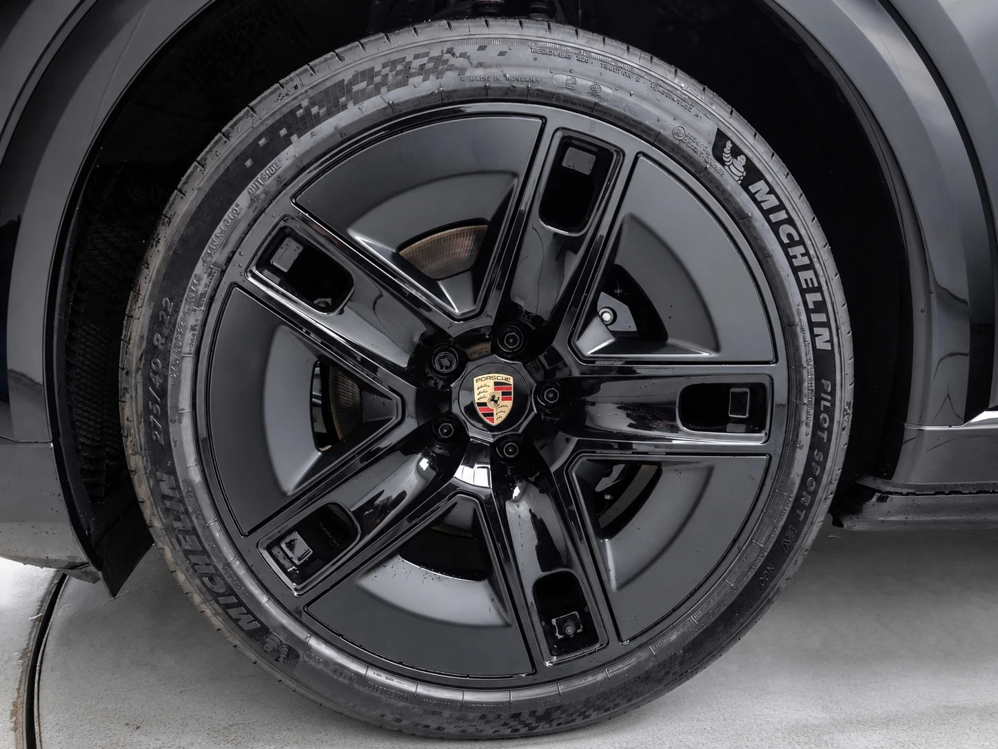 Porsche Cayenne Coupe Electric, снимка 7 - Автомобили и джипове - 56552711