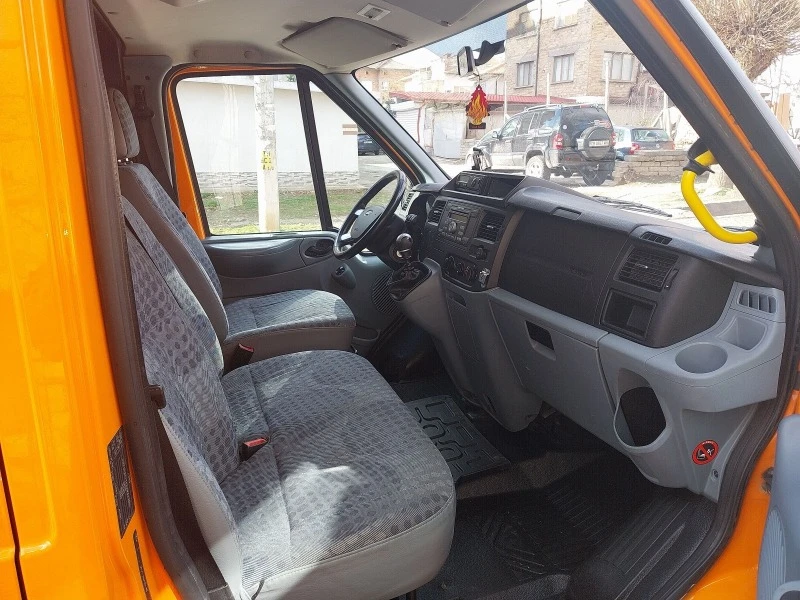 Ford Transit Климатик , снимка 14 - Бусове и автобуси - 47332429