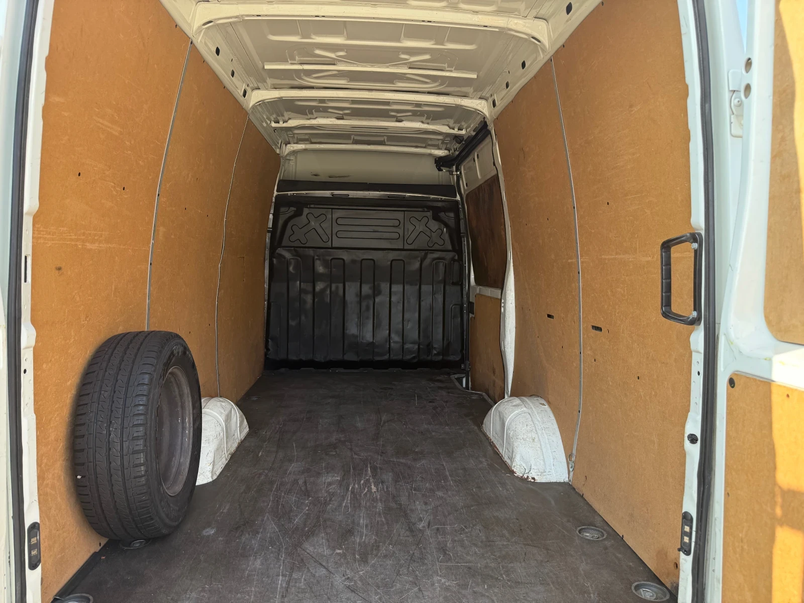 Iveco Daily 2.3 - изображение 9
