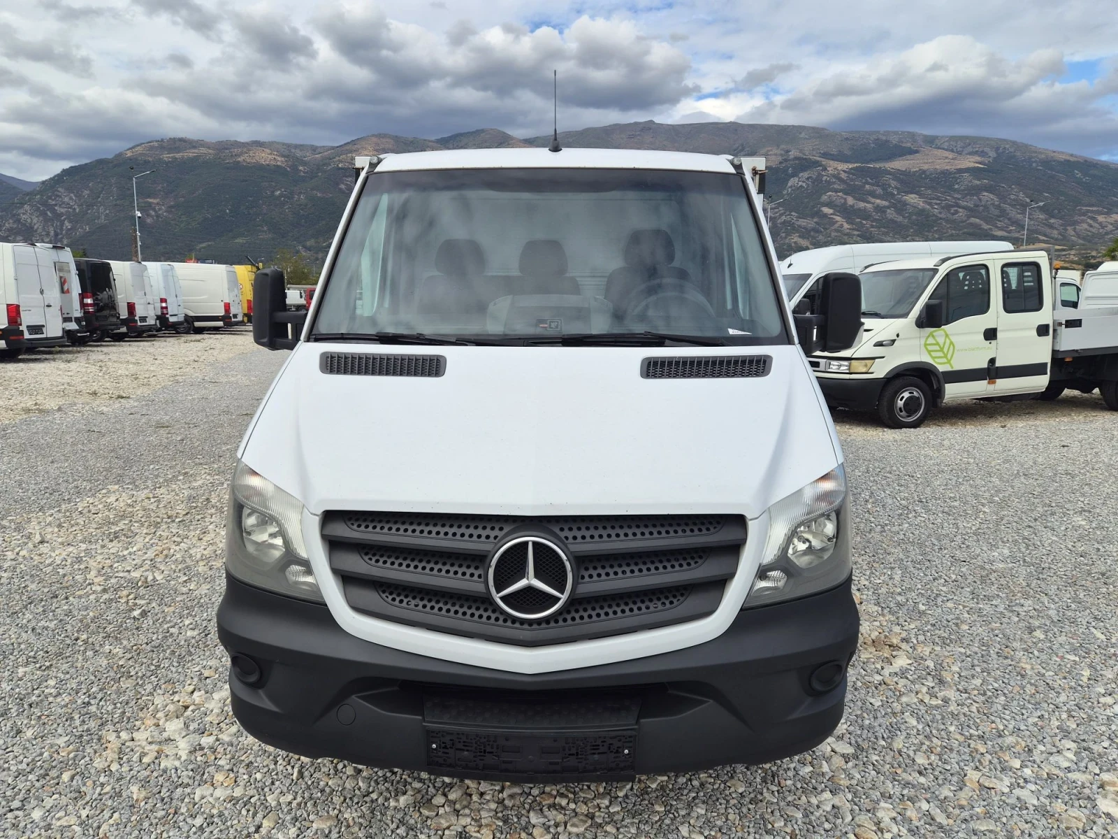 Mercedes-Benz Sprinter 516 CDI* 5 метра* 3 щори* Климатик* До 3.5 тона, снимка 8 - Бусове и автобуси - 56264578