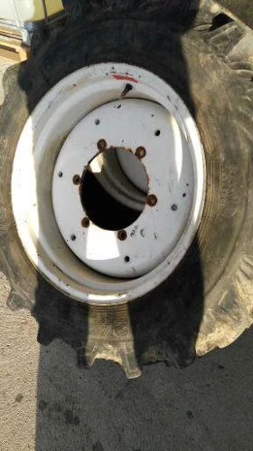 Друг вид Внос 11.2R24  Гуми 2.бр, снимка 3