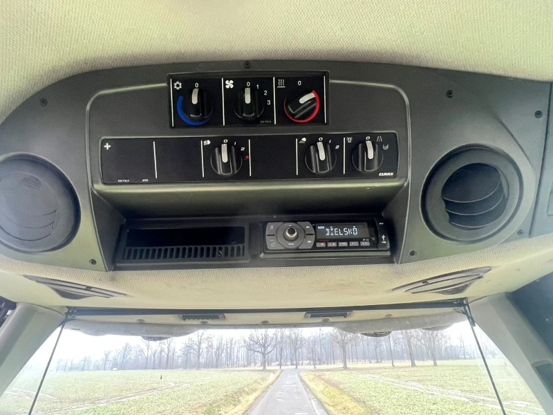 Комбайн Claas AVERO 240 + CLAAS C430 С КОЛИЧКА ЛИЗИНГ, снимка 12 - Селскостопанска техника - 53500909