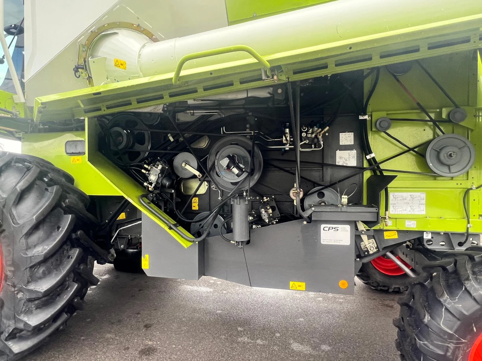 Комбайн Claas AVERO 240 + CLAAS C430 С КОЛИЧКА ЛИЗИНГ - изображение 9