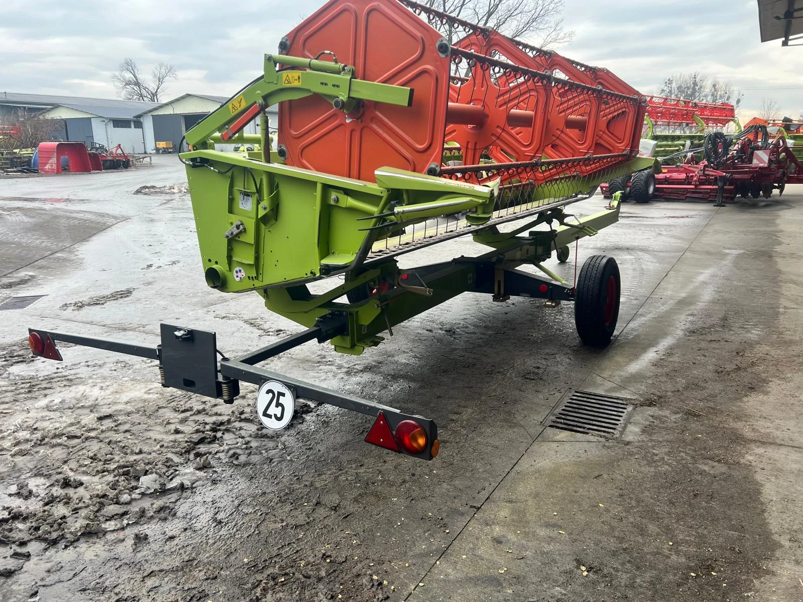 Комбайн Claas AVERO 240 + CLAAS C430 С КОЛИЧКА ЛИЗИНГ - изображение 5