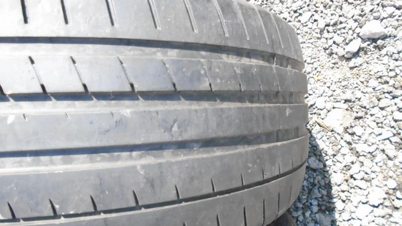 Гуми Летни 215/45R17, снимка 3 - Гуми и джанти - 22370759