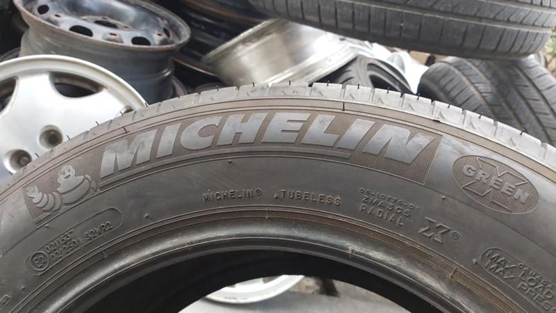 Гуми Летни 215/60R16, снимка 4 - Гуми и джанти - 28767997