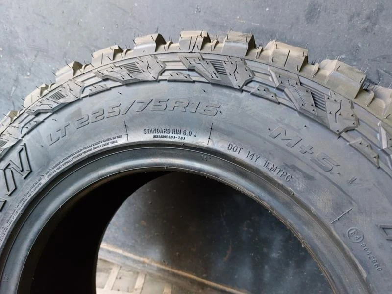 Гуми Всесезонни 225/75R16, снимка 6 - Гуми и джанти - 36801581