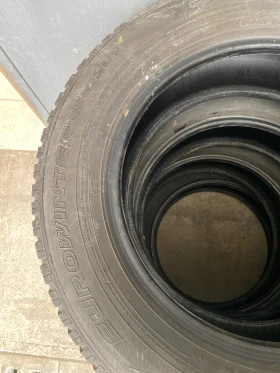 Гуми Зимни 225/65R17, снимка 5 - Гуми и джанти - 47978735